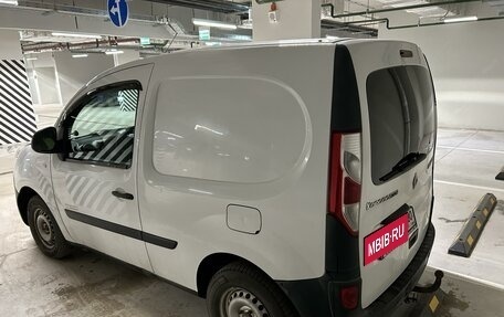 Renault Kangoo II рестайлинг, 2014 год, 900 000 рублей, 10 фотография