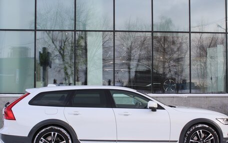 Volvo V90 Cross Country I рестайлинг, 2019 год, 5 500 000 рублей, 3 фотография