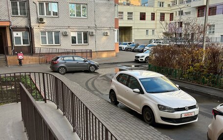 Volkswagen Polo VI (EU Market), 2011 год, 800 000 рублей, 4 фотография