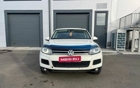 Volkswagen Touareg III, 2011 год, 2 299 000 рублей, 9 фотография