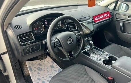 Volkswagen Touareg III, 2011 год, 2 299 000 рублей, 11 фотография