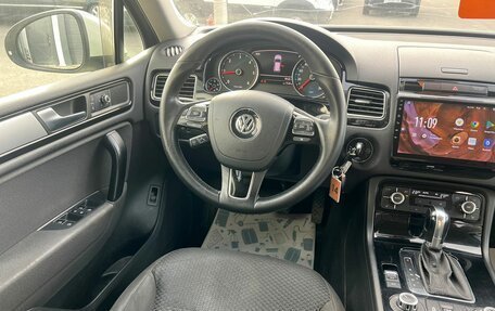 Volkswagen Touareg III, 2011 год, 2 299 000 рублей, 14 фотография