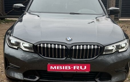 BMW 3 серия, 2019 год, 4 850 000 рублей, 1 фотография