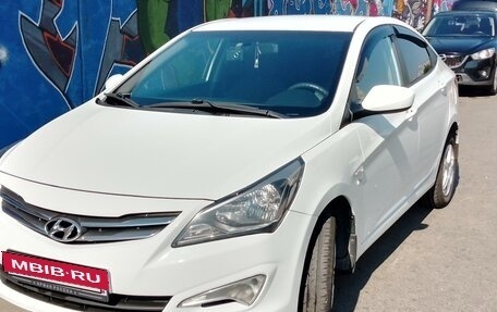 Hyundai Solaris II рестайлинг, 2016 год, 1 200 000 рублей, 2 фотография