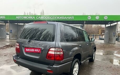 Toyota Land Cruiser 100 рестайлинг 2, 2003 год, 2 850 000 рублей, 3 фотография