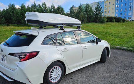 Toyota Corolla, 2020 год, 1 900 000 рублей, 2 фотография