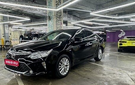 Toyota Camry, 2014 год, 2 270 000 рублей, 6 фотография