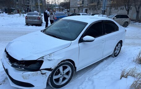 Volkswagen Jetta VI, 2011 год, 650 000 рублей, 8 фотография