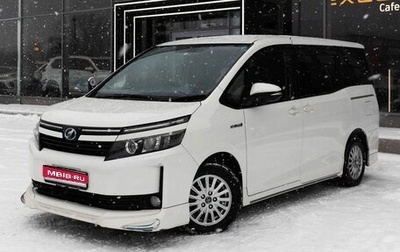 Toyota Voxy III, 2014 год, 2 200 000 рублей, 1 фотография