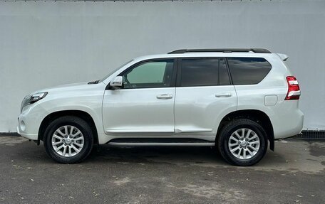 Toyota Land Cruiser Prado 150 рестайлинг 2, 2017 год, 4 520 000 рублей, 8 фотография