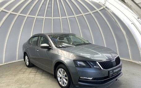 Skoda Octavia, 2017 год, 1 757 200 рублей, 3 фотография