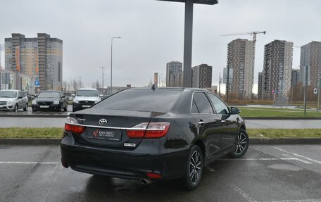 Toyota Camry, 2017 год, 2 553 000 рублей, 2 фотография