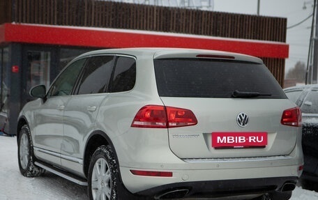 Volkswagen Touareg III, 2012 год, 2 265 000 рублей, 7 фотография