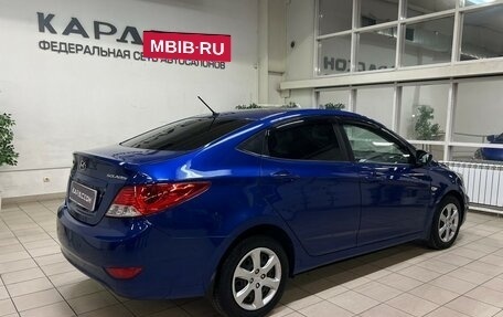 Hyundai Solaris II рестайлинг, 2012 год, 900 000 рублей, 2 фотография