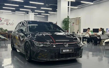 Volkswagen Golf GTI, 2021 год, 2 560 199 рублей, 1 фотография