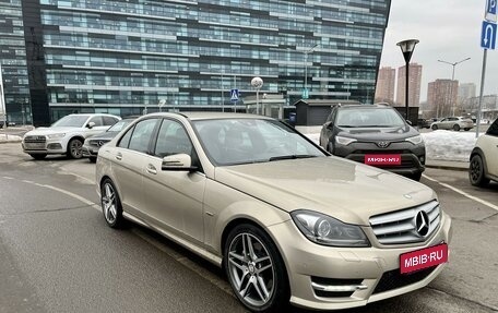 Mercedes-Benz C-Класс, 2011 год, 3 500 000 рублей, 1 фотография