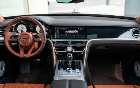 Bentley Flying Spur, 2023 год, 49 500 000 рублей, 6 фотография