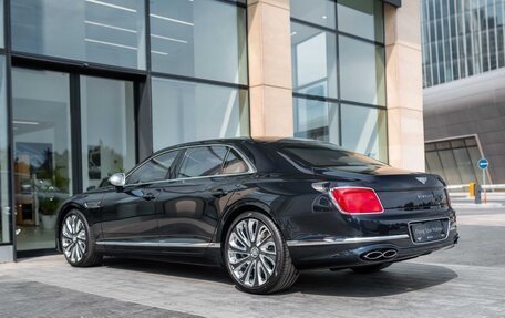 Bentley Flying Spur, 2023 год, 49 500 000 рублей, 3 фотография