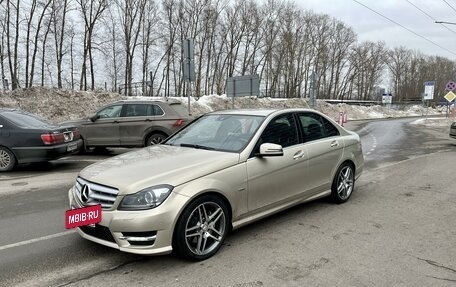 Mercedes-Benz C-Класс, 2011 год, 3 500 000 рублей, 2 фотография