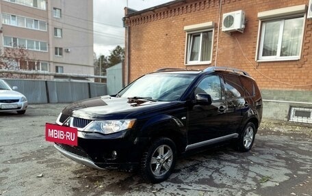 Mitsubishi Outlander III рестайлинг 3, 2008 год, 960 000 рублей, 2 фотография