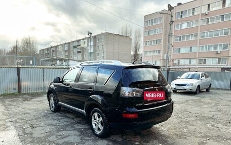 Mitsubishi Outlander III рестайлинг 3, 2008 год, 960 000 рублей, 4 фотография