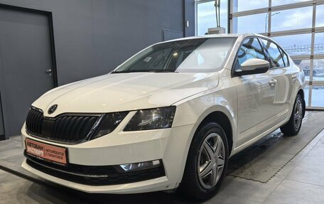 Skoda Octavia, 2019 год, 1 879 000 рублей, 3 фотография