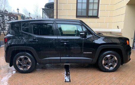 Jeep Renegade I рестайлинг, 2017 год, 1 500 000 рублей, 6 фотография