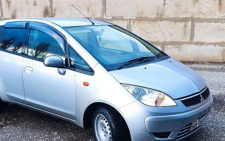 Mitsubishi Colt VI рестайлинг, 2009 год, 440 000 рублей, 3 фотография