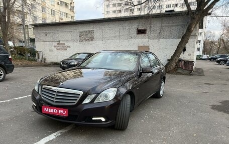 Mercedes-Benz E-Класс, 2010 год, 1 700 000 рублей, 1 фотография