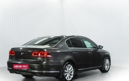 Volkswagen Passat B7, 2012 год, 1 380 000 рублей, 7 фотография