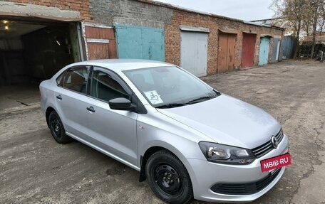 Volkswagen Polo VI (EU Market), 2012 год, 850 000 рублей, 3 фотография