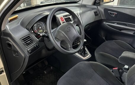 Hyundai Tucson III, 2008 год, 850 000 рублей, 1 фотография