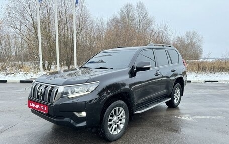 Toyota Land Cruiser Prado 150 рестайлинг 2, 2020 год, 4 690 000 рублей, 2 фотография