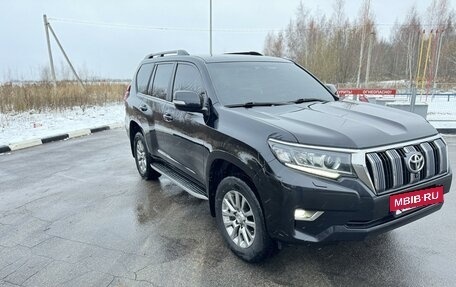 Toyota Land Cruiser Prado 150 рестайлинг 2, 2020 год, 4 690 000 рублей, 8 фотография