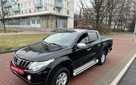 Mitsubishi L200 IV рестайлинг, 2017 год, 2 199 000 рублей, 2 фотография