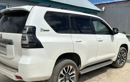 Toyota Land Cruiser Prado 150 рестайлинг 2, 2021 год, 8 100 000 рублей, 4 фотография