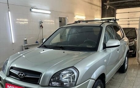 Hyundai Tucson III, 2008 год, 850 000 рублей, 13 фотография