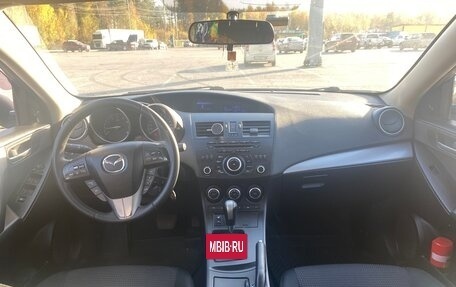 Mazda 3, 2011 год, 900 000 рублей, 10 фотография