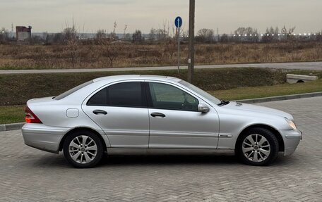 Mercedes-Benz C-Класс, 2002 год, 450 000 рублей, 3 фотография