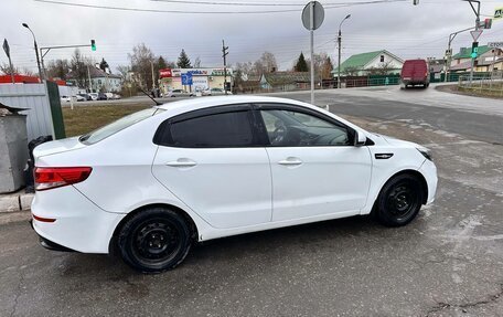 KIA Rio III рестайлинг, 2015 год, 650 000 рублей, 3 фотография