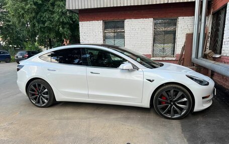 Tesla Model 3 I, 2019 год, 4 000 000 рублей, 4 фотография