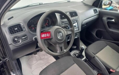 Volkswagen Polo VI (EU Market), 2012 год, 883 000 рублей, 13 фотография