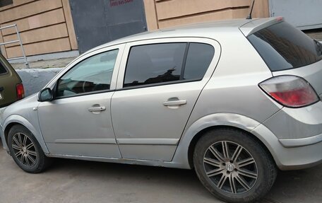 Opel Astra H, 2004 год, 275 000 рублей, 4 фотография