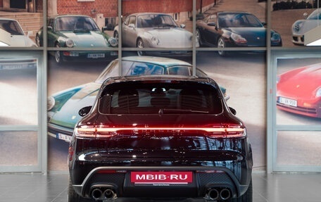 Porsche Macan I рестайлинг, 2024 год, 15 890 000 рублей, 10 фотография