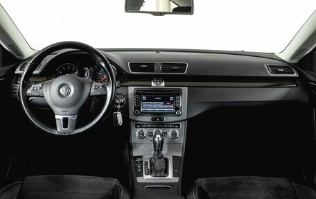 Volkswagen Passat CC I рестайлинг, 2013 год, 1 620 000 рублей, 16 фотография