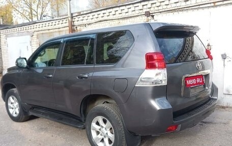 Toyota Land Cruiser Prado 150 рестайлинг 2, 2012 год, 2 900 000 рублей, 2 фотография