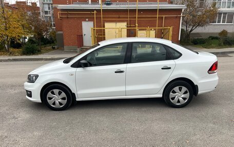 Volkswagen Polo VI (EU Market), 2016 год, 1 050 000 рублей, 4 фотография