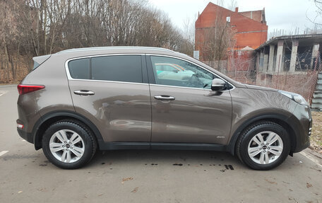 KIA Sportage IV рестайлинг, 2018 год, 2 390 000 рублей, 5 фотография