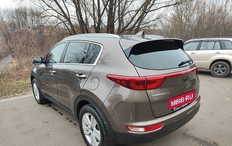 KIA Sportage IV рестайлинг, 2018 год, 2 390 000 рублей, 8 фотография