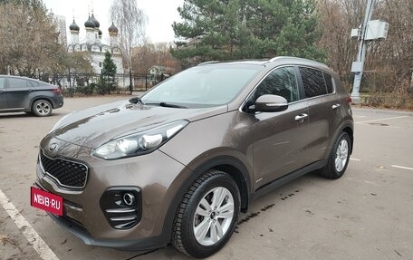 KIA Sportage IV рестайлинг, 2018 год, 2 390 000 рублей, 2 фотография